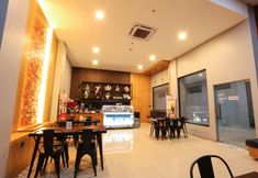 バー、カフェ、およびラウンジ 6 Hostel Joglo Alzara