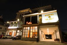 外観 Hostel Joglo Alzara