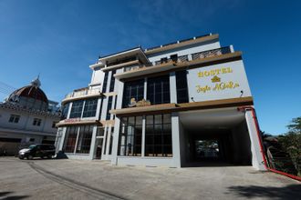 外観 4 Hostel Joglo Alzara