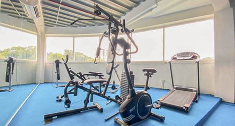 外観 2 Comfy Studio Candiland Semarang Apartment By Travelio