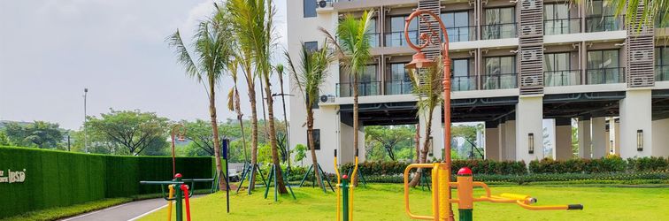 Lobby Homey and Good Choice 2BR Apartment at Sky House BSD By Travelio