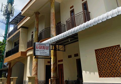 Exterior Karomah Homestay