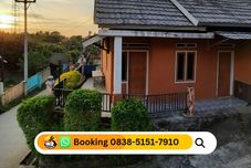 Bên ngoài Tiga-tiga Homestay Anyer