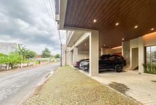 Lobby Urbanview Tigatuju Living Blitar