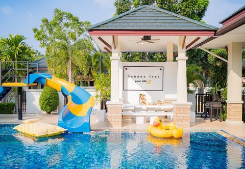 Exterior Banana tree Pool Villa