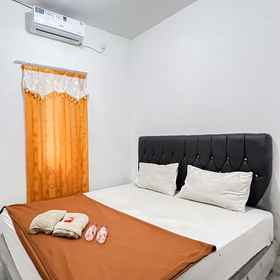 Bedroom 1 Good Sleep 4 RedPartner Samarinda, Hotel Samarinda