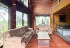 Lobby 3 Urbanview Hotel AR Cottage Gambung