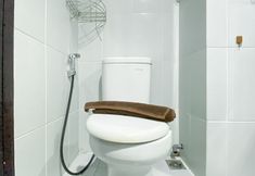 In-room Bathroom 5 Cozy and Warm Studio Apartment at Casa De Parco near ICE BSD By Travelio