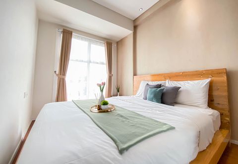 Bedroom Cozy Stay and Simply 2BR Apartment at Parahyangan Residence By Travelio