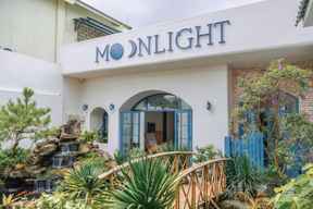 Moonlight Homestay & Garden