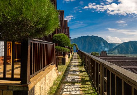 Luar Bangunan HK Villa's