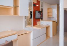 Ruang Umum 3 Spacious and Combined 1BR Apartment at Parkland Avenue By Travelio