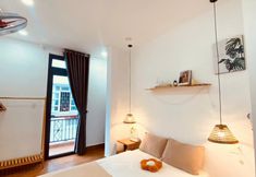 อื่นๆ 3 Attic House