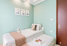 Kamar Tidur 2 Elegant and Best Deal 2BR Apartment at Menteng Park By Travelio