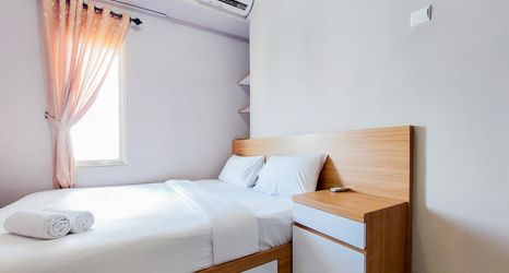 ห้องนอน 2 Nice and Fancy 1BR at Easton Park Apartment By Travelio