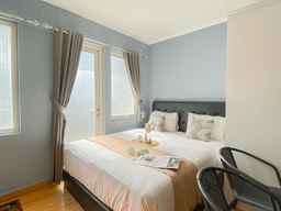 Cozy and Warm Studio at Sentul Tower Apartment By Travelio, SGD 84