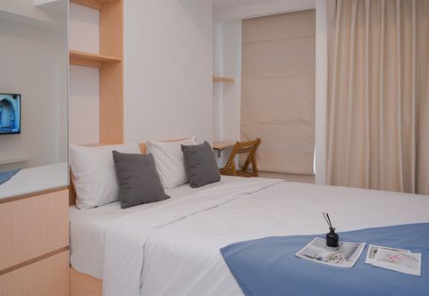 Bedroom Good Furnished and Homey Studio at Tokyo Riverside PIK 2 Apartment By Travelio