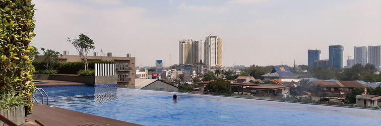 Lobby Restful and Best Studio Apartment Springwood Residence Tangerang By Travelio