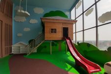 Lobby Nice and Comfort Studio Apartment at Springwood Residence By Travelio