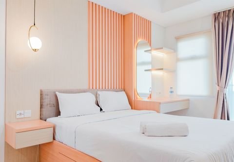 Bedroom Nice and Minimalist Studio at Springwood Residence Tangerang Apartment By Travelio