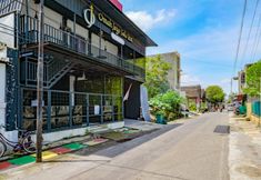 Luar Bangunan 7 RedDoorz @ Omah Joyo Solo Inn