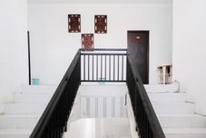 Ruang Umum RedDoorz @ Omah Joyo Solo Inn