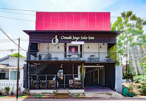 Luar Bangunan RedDoorz @ Omah Joyo Solo Inn