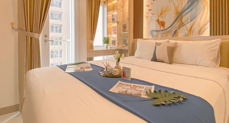 Bilik Tidur 2 Comfort and Homey Stay Studio Tokyo Riverside PIK 2 Apartment By Travelio