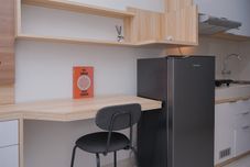 Lobby Minimalist Studio Room Apartment at Springwood Residence Tangerang By Travelio