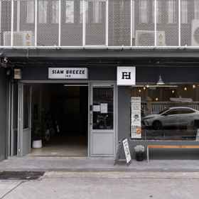 Exterior / Building 1 Siam Breeze Inn by SPI, ดับเบิ้ลทูแอทสาทร Hotels