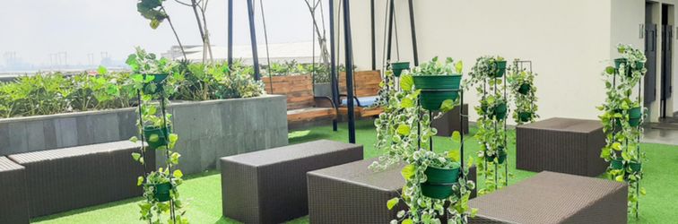 Lobby Homey and Simply Studio Room Apartment B Residence By Travelio