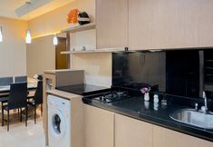 พื้นที่สาธารณะ 6 Comfy and Spacious 1BR at L'Avenue Pancoran Apartment By Travelio