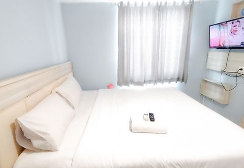 Bedroom Comfortable 2BR Apartment Direct Access To Mall at Orchard Supermall Mansion By Travelio