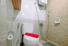 In-room Bathroom 5 Cozy and Modern Furnished 2BR Apartment Royal Olive Residence By Travelio