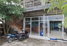 Lobi 4 RedDoorz @ Sekar Tanjung Homestay Sukoharjo