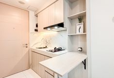 Common Space 6 Homey Furnished and Restful Studio at Tokyo Riverside PIK 2 Apartment By Travelio