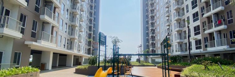 Lobby Homey Furnished and Restful Studio at Tokyo Riverside PIK 2 Apartment By Travelio