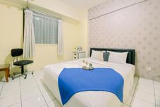 Phòng ngủ Good Choice and Comfortable 2BR at Kebagusan City Apartment By Travelio