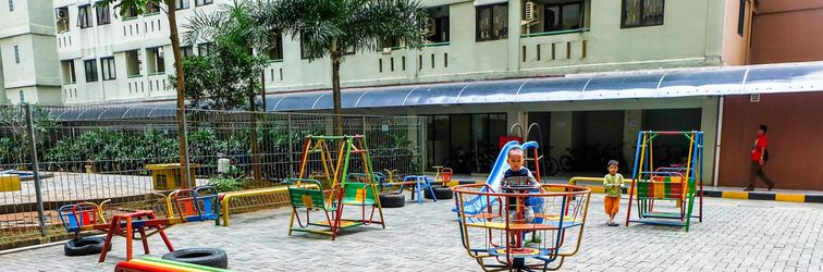 Sảnh chờ Good Choice and Comfortable 2BR at Kebagusan City Apartment By Travelio