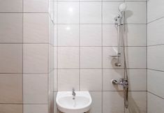 Others 5 Comfortable Studio Room (No Kitchen) at Bandaraya Apartment Tallasa City Makassar By Travelio