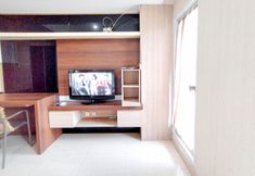 Others 2 Classic and Comfy Studio at Grand Sungkono Lagoon Apartment By Travelio