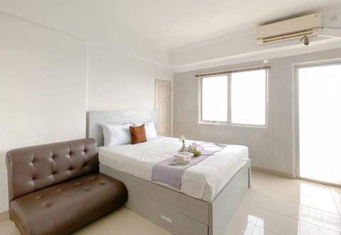 Others Good and Warm Studio Room at Park View Condominium Apartment By Travelio