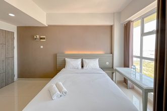 Bilik Tidur 4 Good Deal Stunning Studio (No Kitchen) Apartment at Taman Melati Surabaya By Travelio