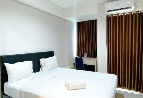 Bedroom Cozy and Good Choice Studio at Tamansari Iswara Apartment By Travelio