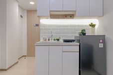Common Space Homey and Best Deal Studio at Meikarta Apartment By Travelio