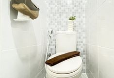 In-room Bathroom 6 Enjoy Living and Good Studio at Tokyo Riverside PIK 2 Apartment By Travelio