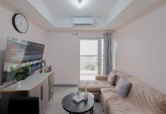 Lobi 4 Prime Location and Cozy 1BR at The Wave Kuningan Apartment By Travelio