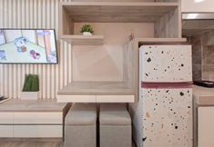 Common Space 4 Pleasant Studio Parkland Avenue Apartment By Travelio