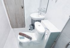 In-room Bathroom 7 2BR Near UNAIR at Taman Melati Surabaya Apartment By Travelio