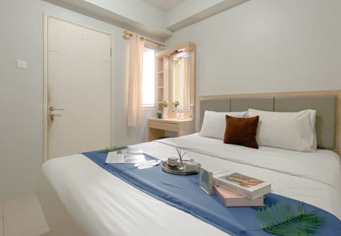 寝室 Spacious 3BR Apartment at Pakubuwono Terrace By Travelio